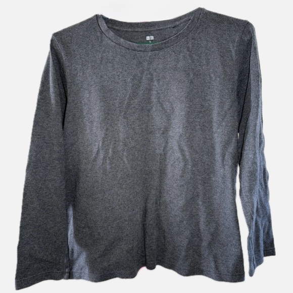 Uniqlo Tops - HP 🩶 Uniqlo Cotton Grey Long Sleeve